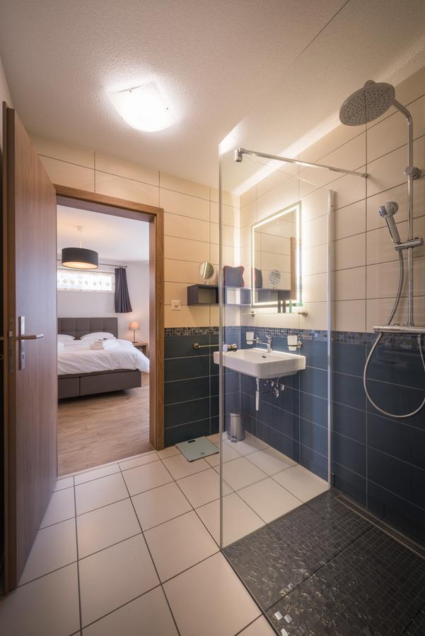 B+B Passifleur Delémont Екстериор снимка
