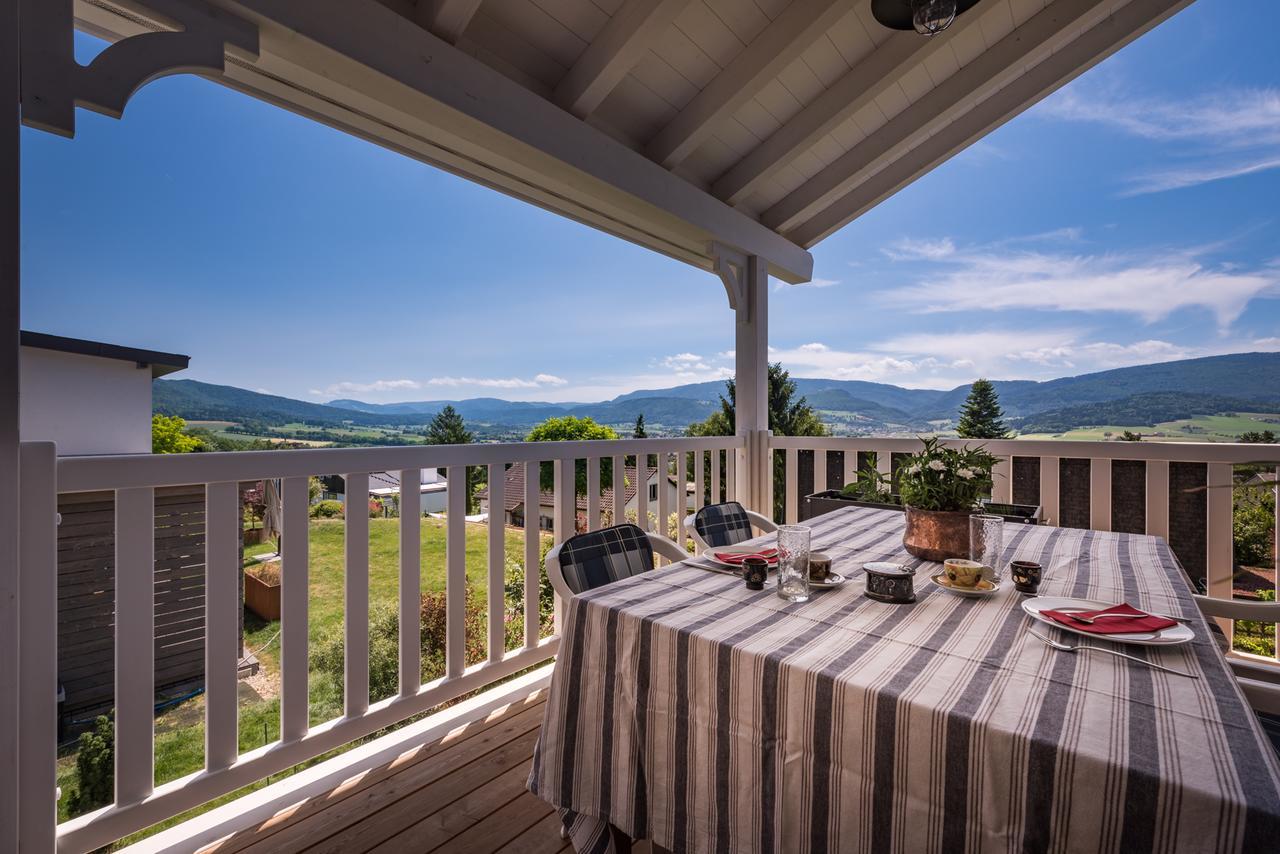 B+B Passifleur Delémont Екстериор снимка
