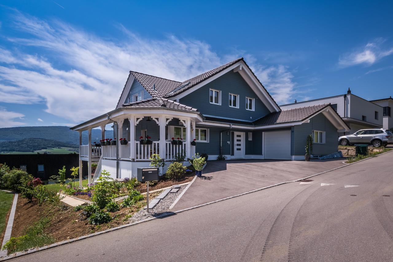 B+B Passifleur Delémont Екстериор снимка